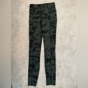 Lululemon Fast and Free 25”